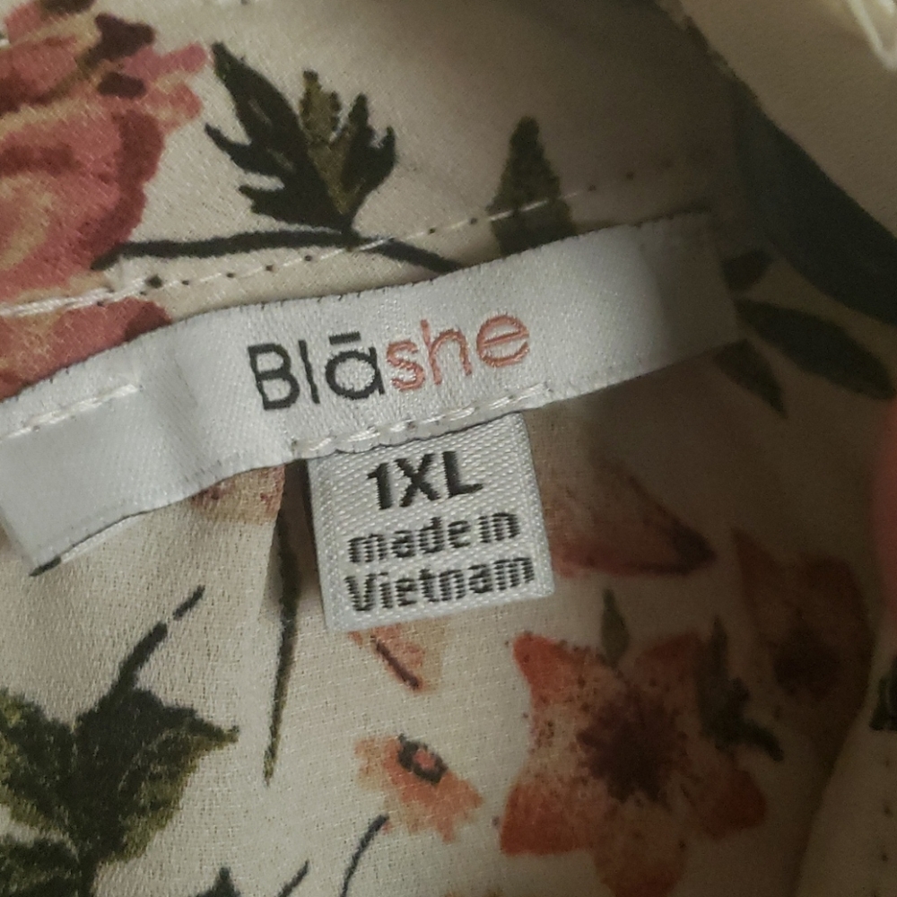Blouse - Picture 3 of 3